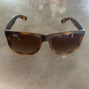 Ray Ban Justin sunglasses